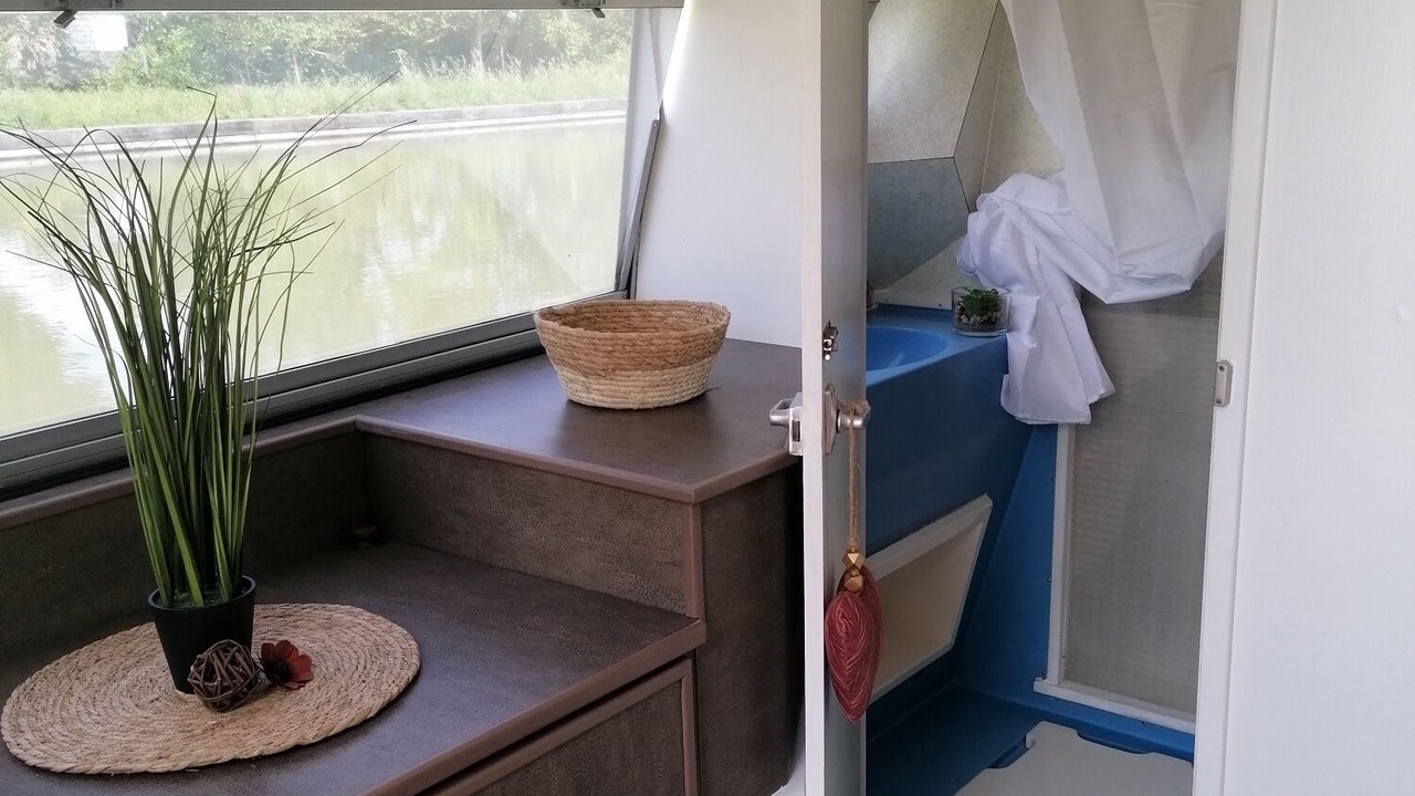 Photo of Bathroom in Castelnaudary