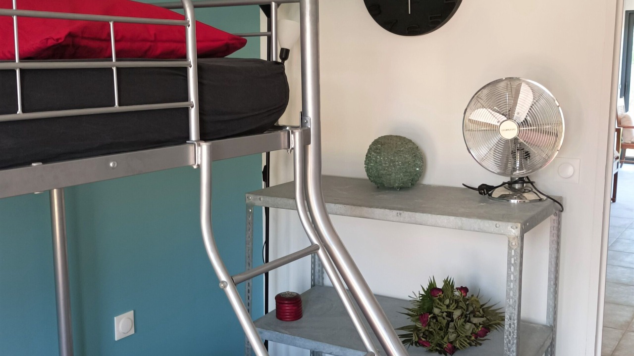 Photo of Bedroom in Cournonsec
