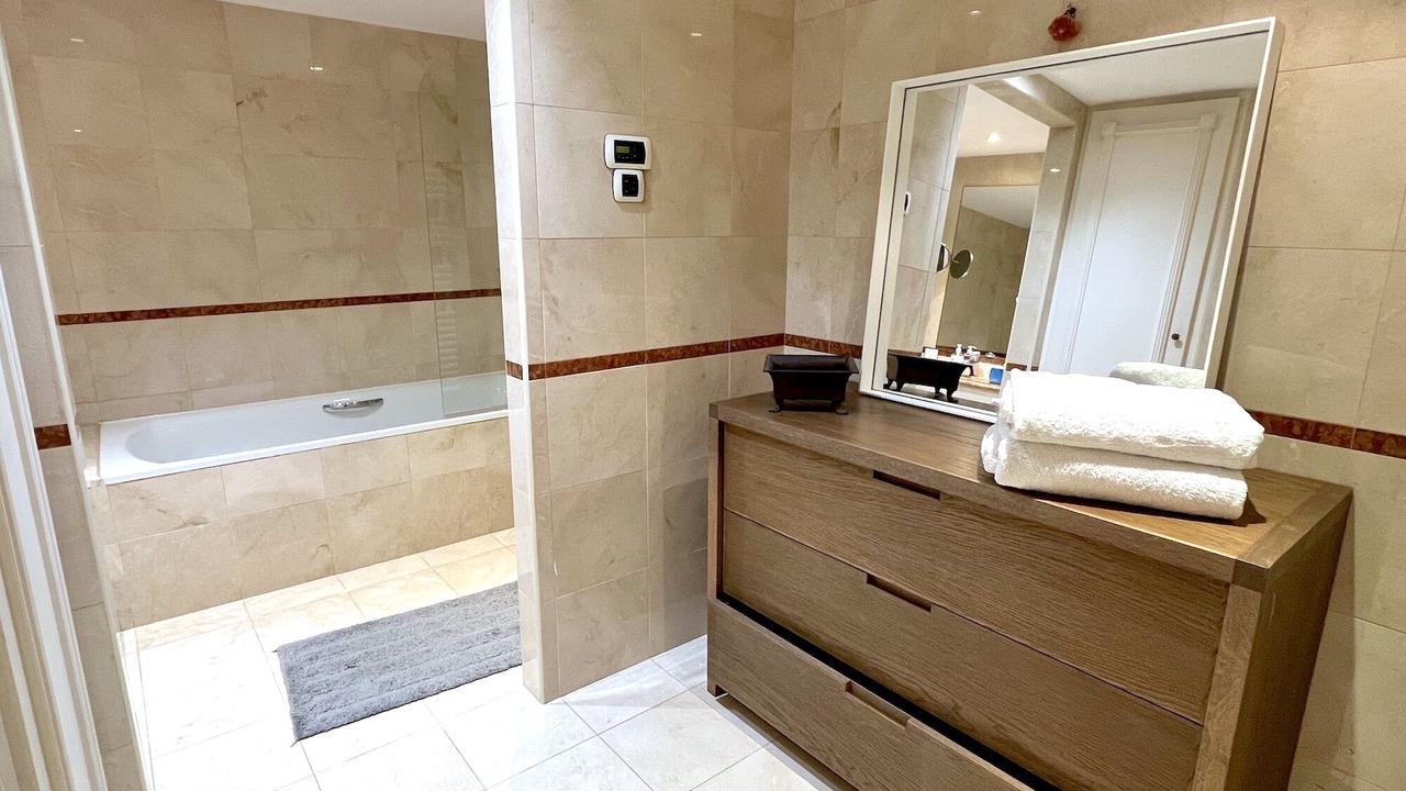 Photo of Bathroom in Champs-Elysees