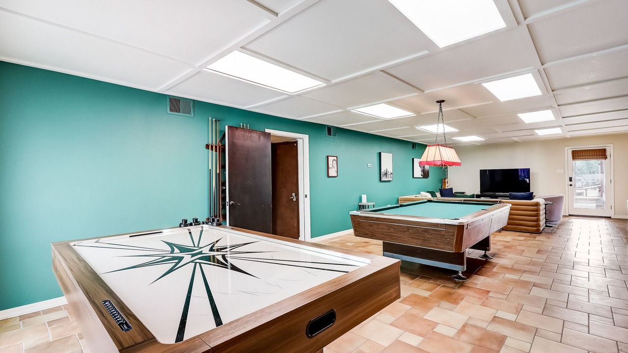 Photo of Bedroom in Oak Park - Northwood