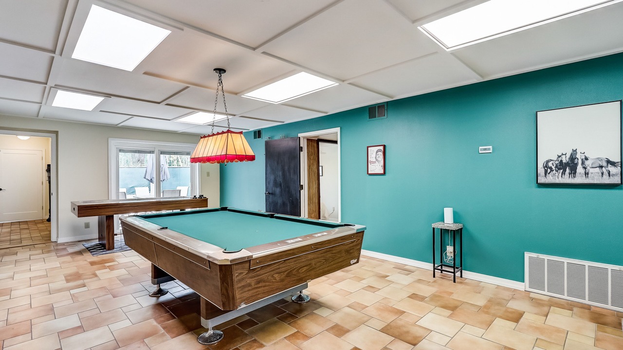 Photo of Bedroom in Oak Park - Northwood