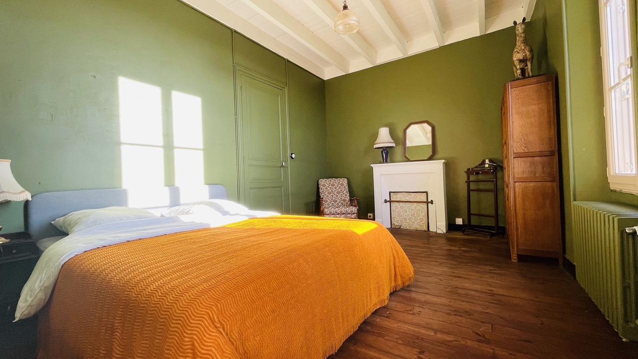 Photo of Bedroom in La Creche