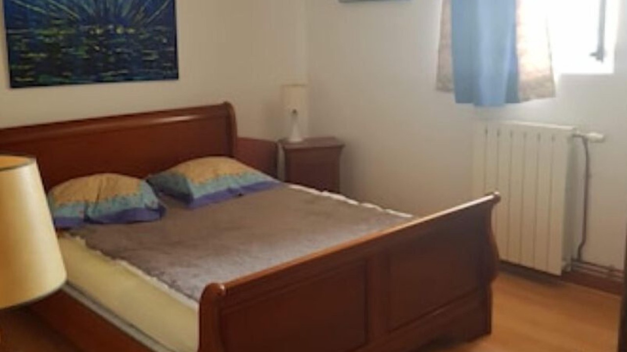 Photo of Bedroom in Saint-Theodorit