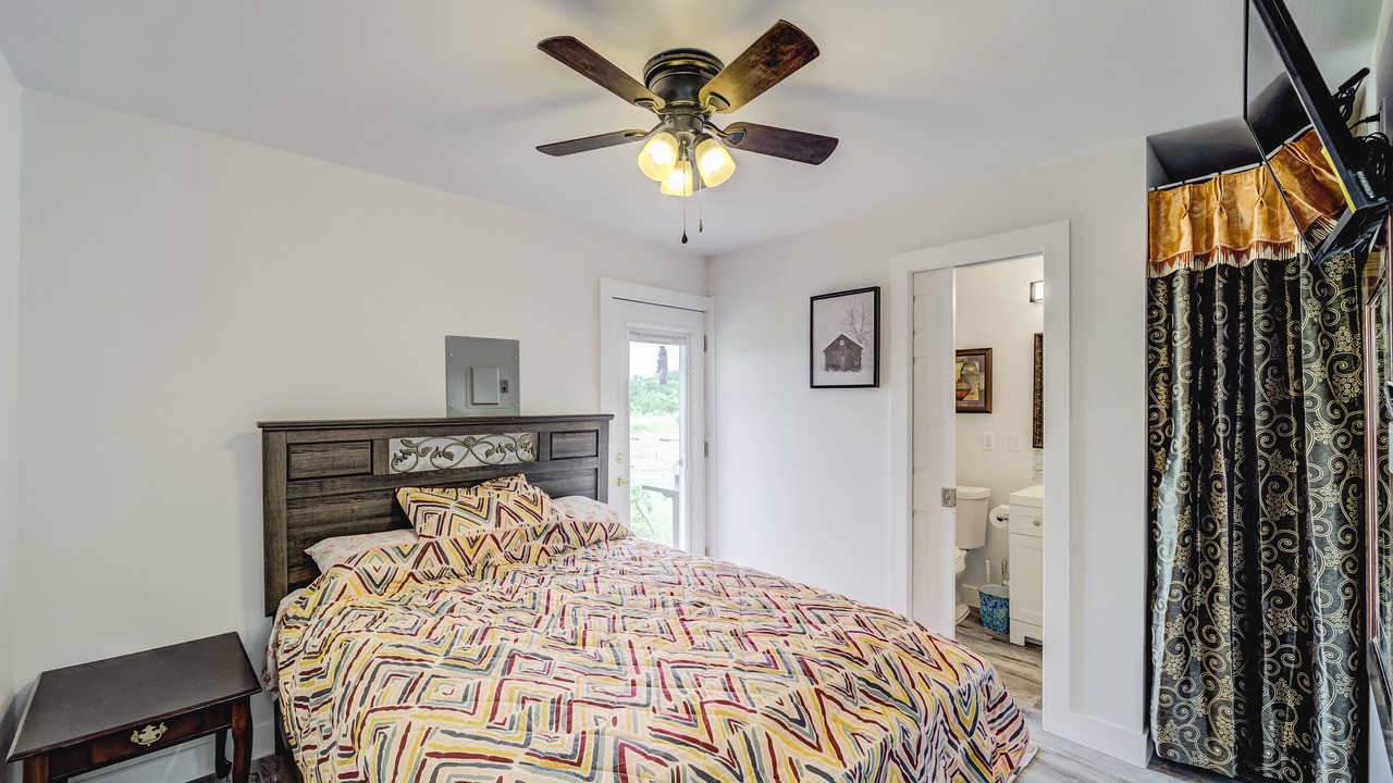 Photo of Bedroom in Wise County