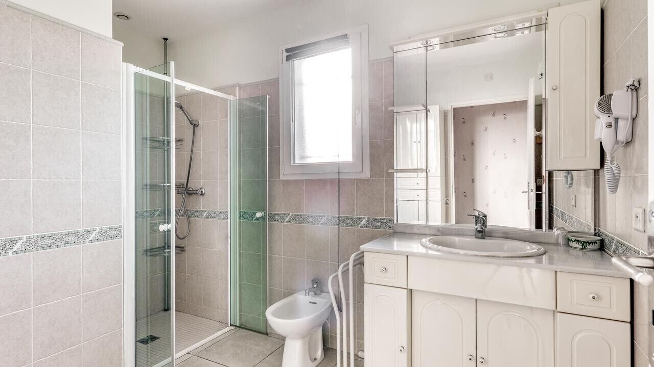 Photo of Bathroom in Laure-Minervois