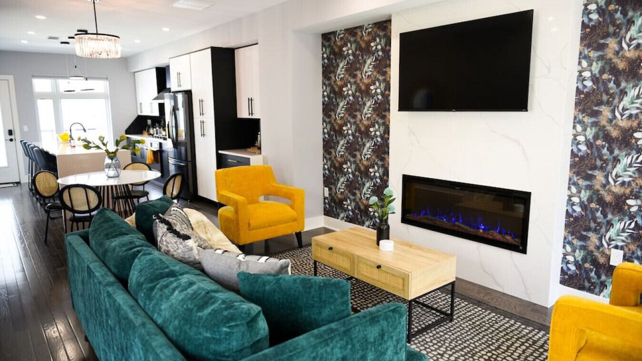Photo of Livingroom in Lawrenceville