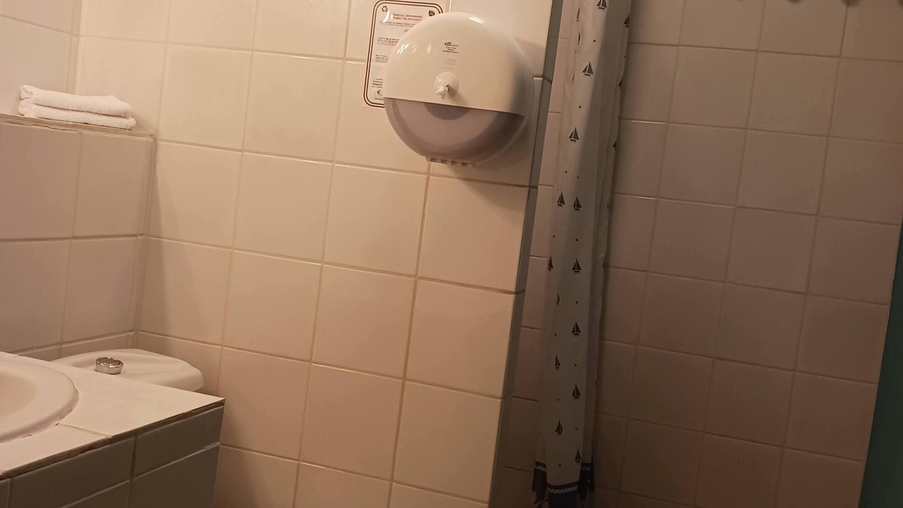 Photo of Bathroom in Chateau-Arnoux-Saint-Auban