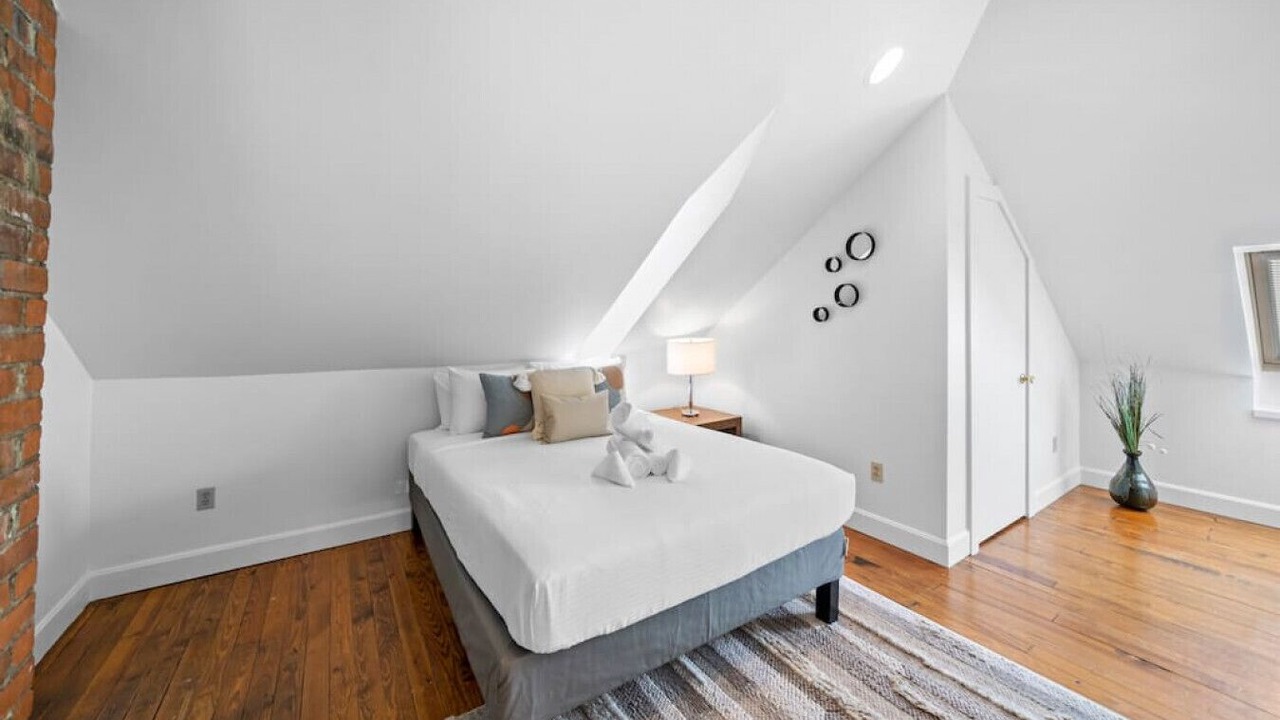 Photo of Bedroom in Hyde Park
