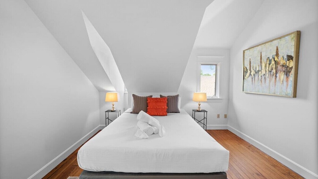 Photo of Bedroom in Hyde Park