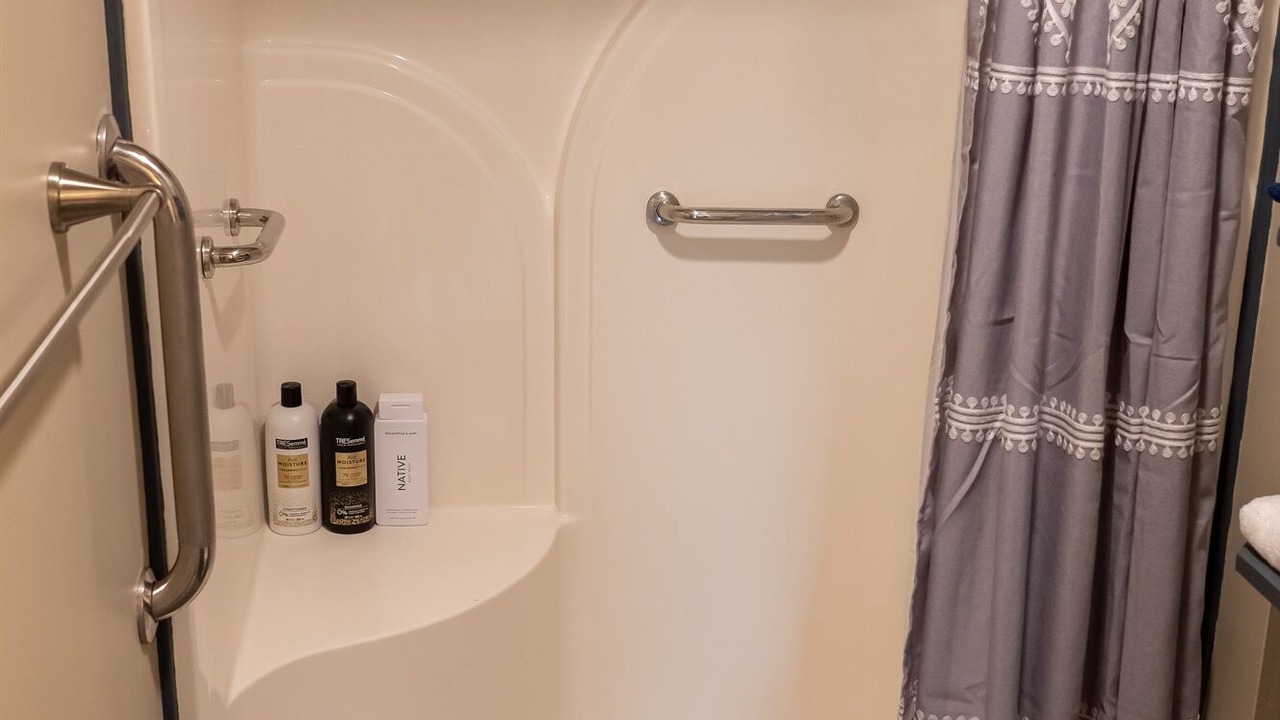Photo of Bathroom in Hardy