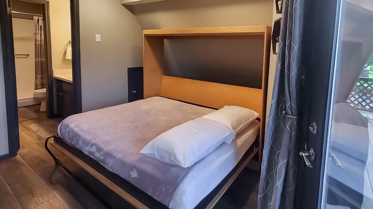Photo of Bedroom in Hardy