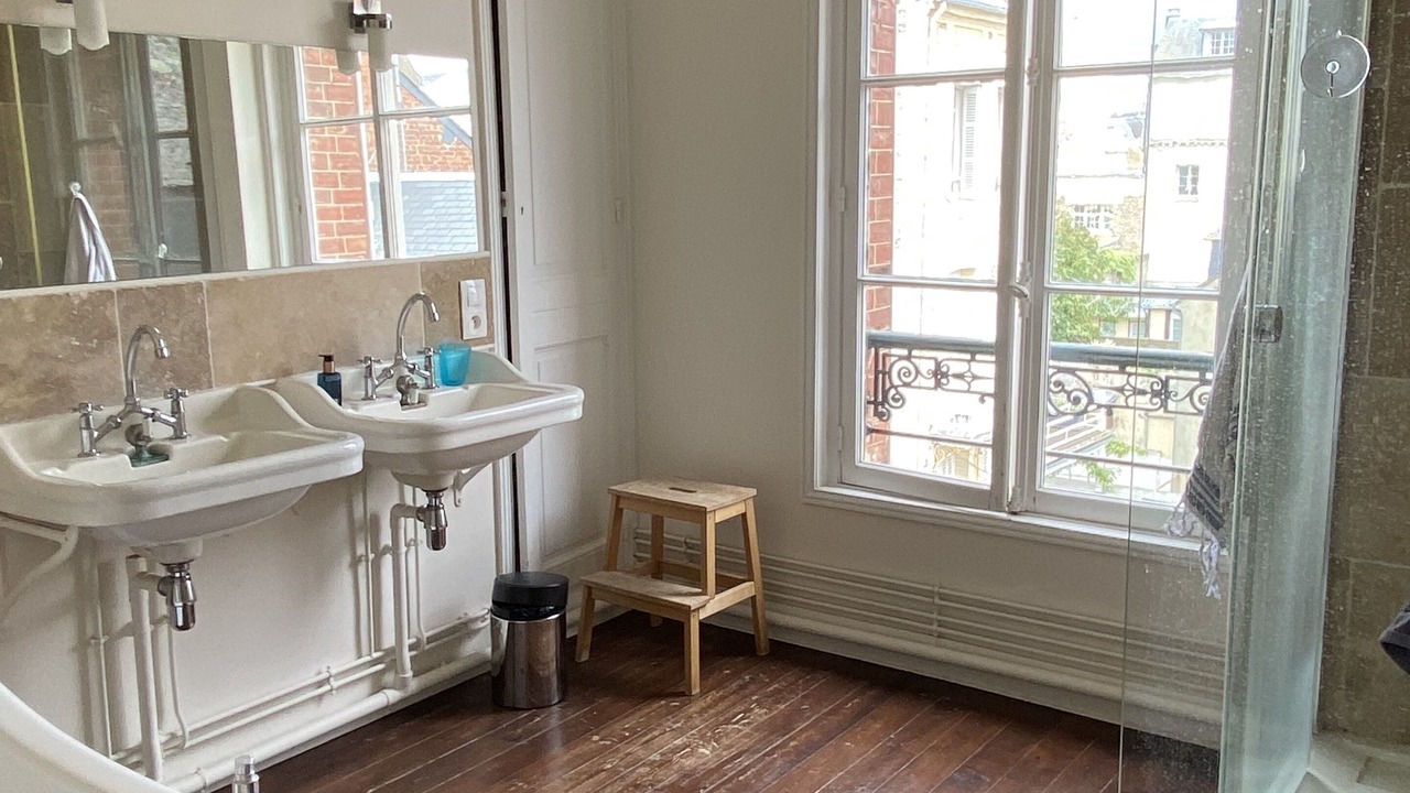 Photo of Bathroom in Trouville-sur-Mer