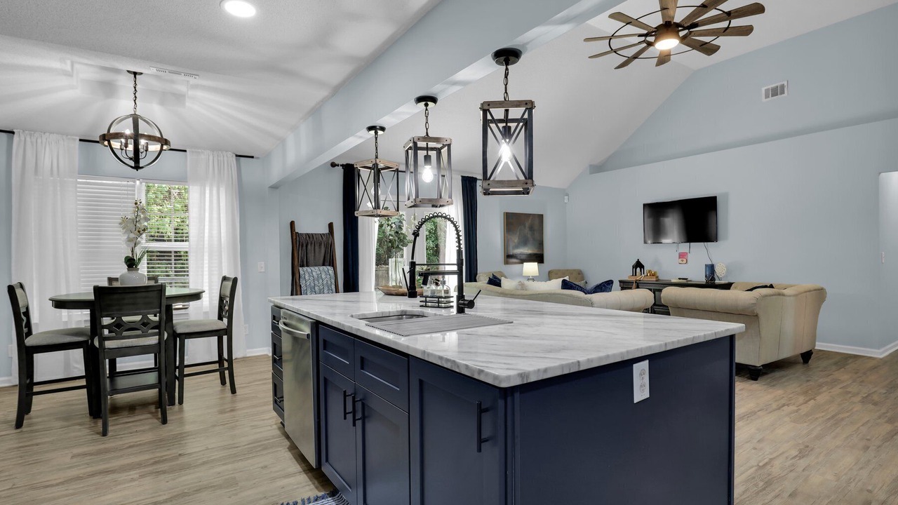 Photo of Others in Pooler