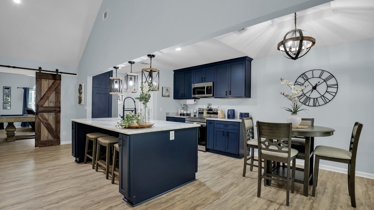 Photo of Others in Pooler