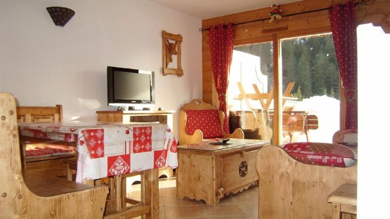 Photo of Bedroom in Cohennoz