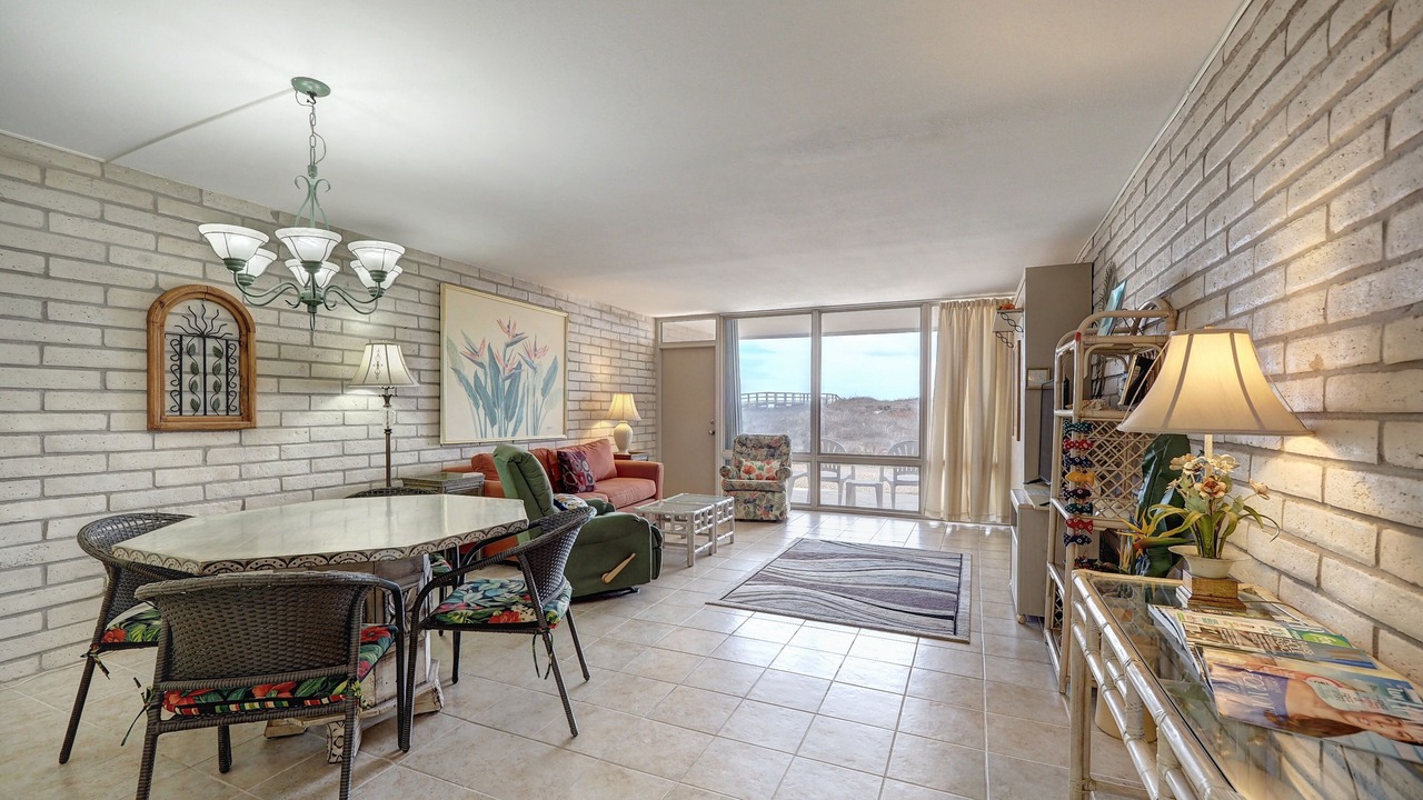 Photo of Livingroom in Shibui Sands
