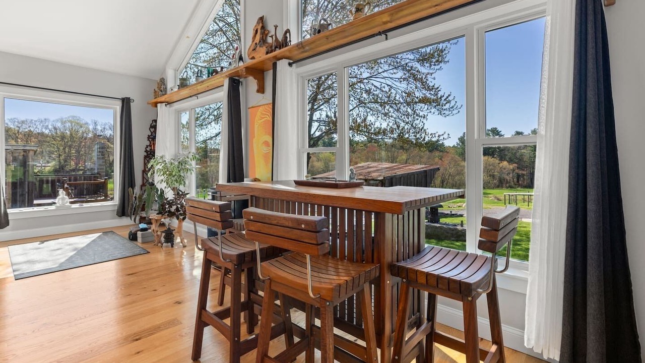 Photo of Others in Uxbridge