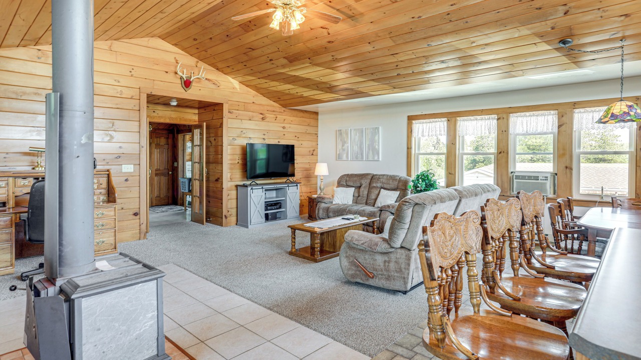 Photo of Livingroom in Dagus Mines