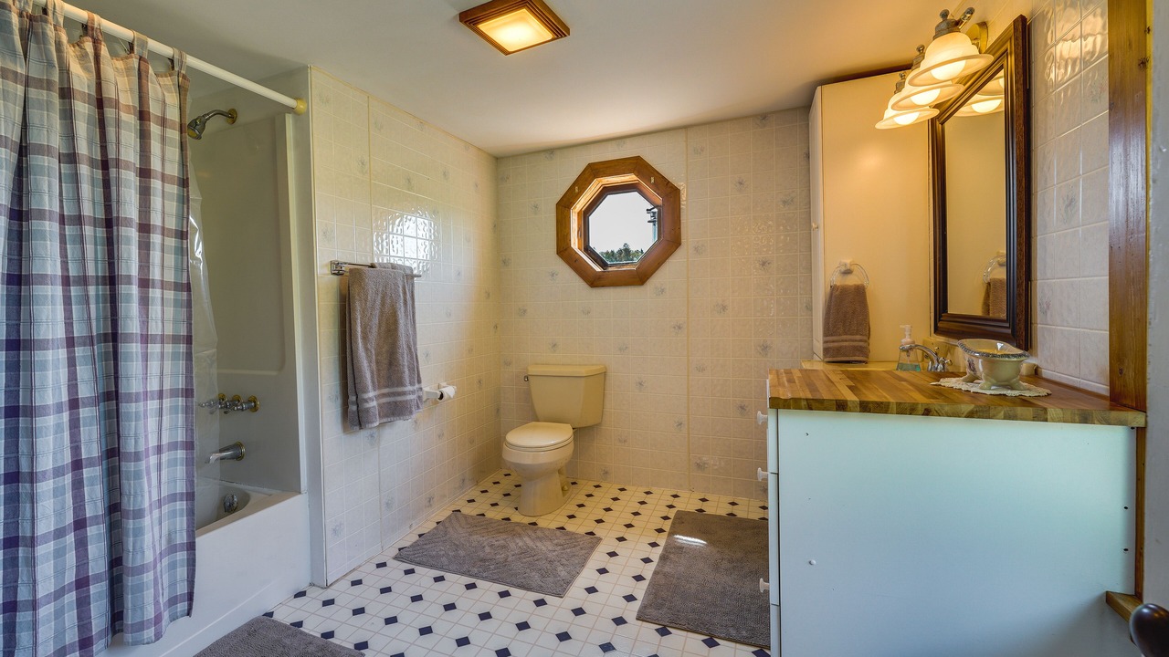 Photo of Bathroom in Dagus Mines
