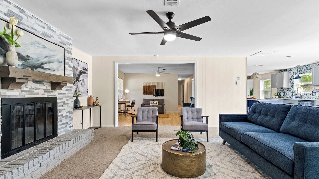 Photo of Livingroom in Azle