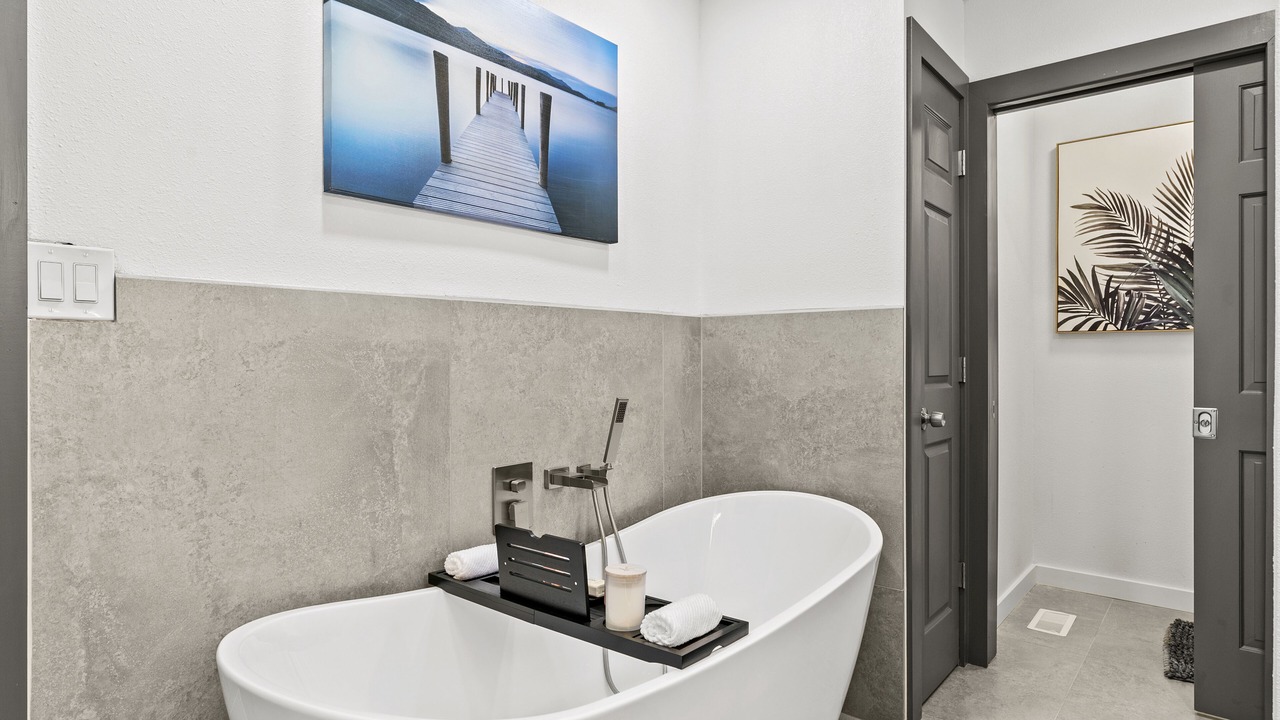 Photo of Bathroom in Academy Estates East