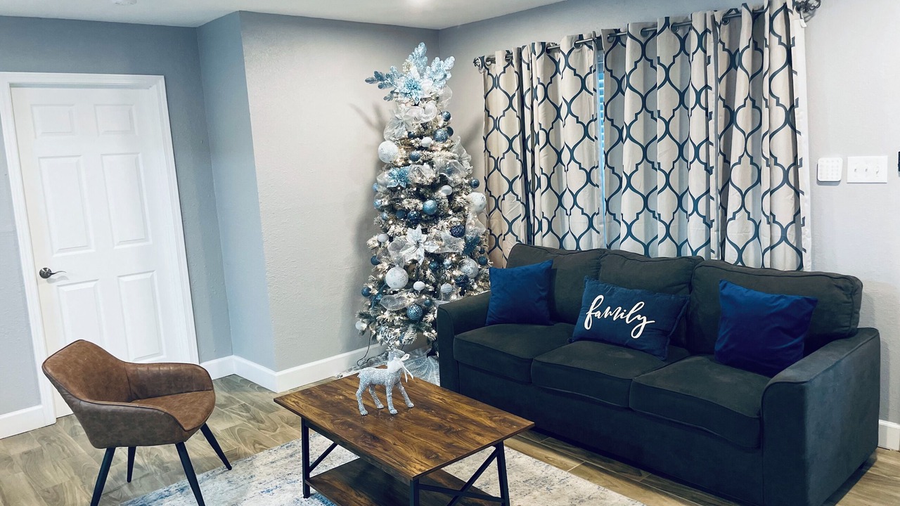 Photo of Livingroom in North San Antonio - SAT