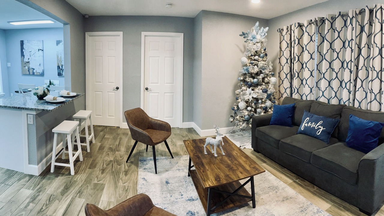 Photo of Livingroom in North San Antonio - SAT
