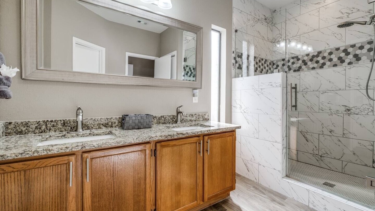 Photo of Bathroom in Woodridge