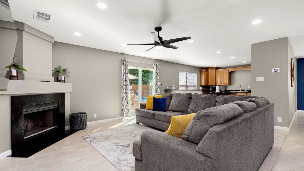 Photo of Livingroom in West San Antonio