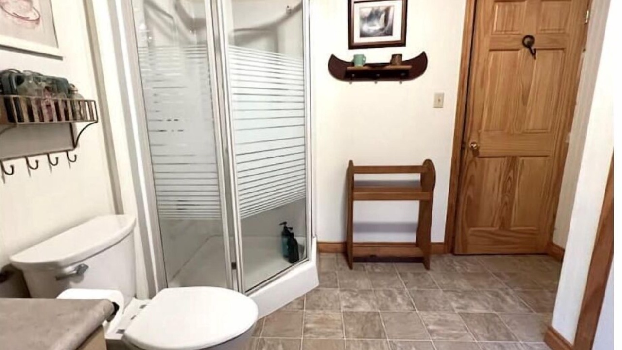 Photo of Bathroom in Kinmount