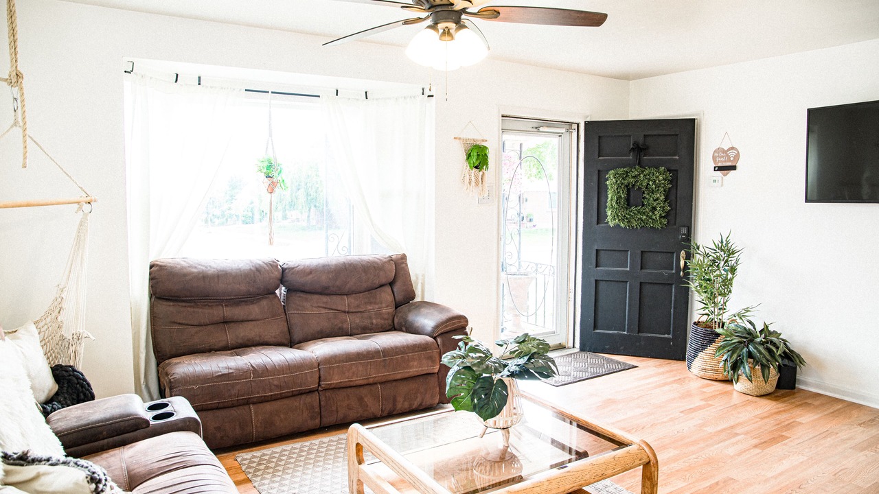 Photo of Livingroom in Clearfield