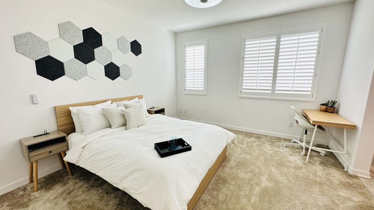 Photo of Bedroom in Natomas Creek