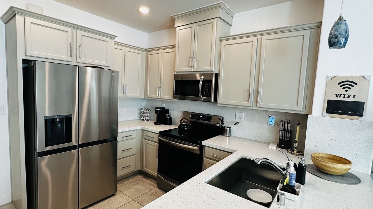 Photo of Kitchen in Natomas Creek