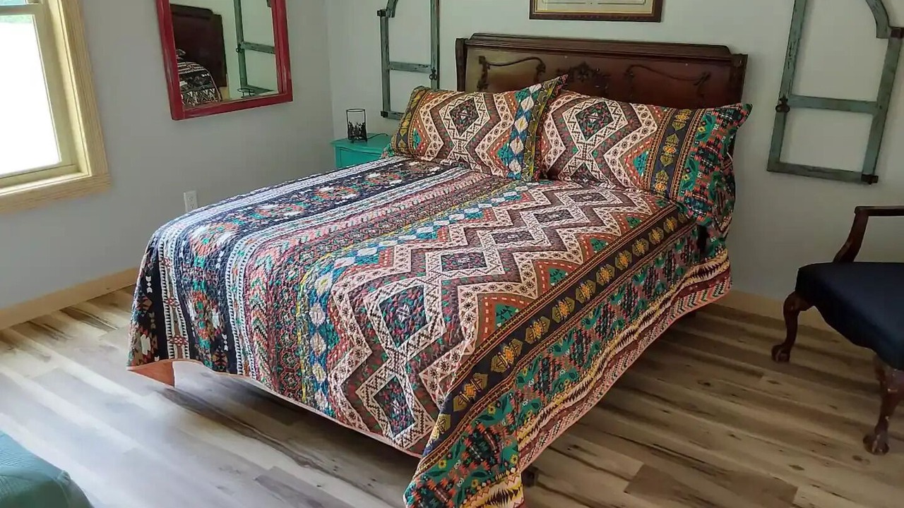 Photo of Bedroom in Caddo Gap