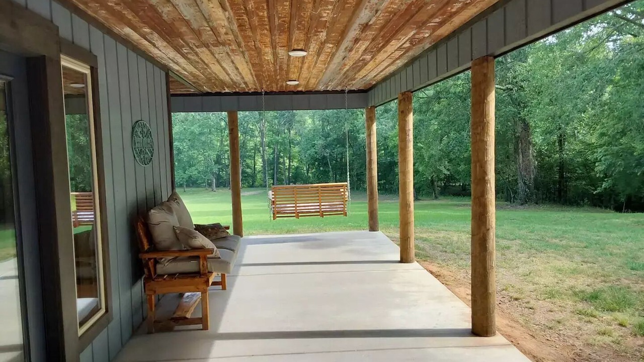 Photo of Patio Balcony in Caddo Gap