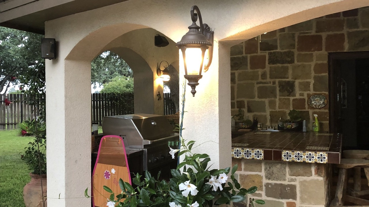 Photo of Patio Balcony in Uvalde