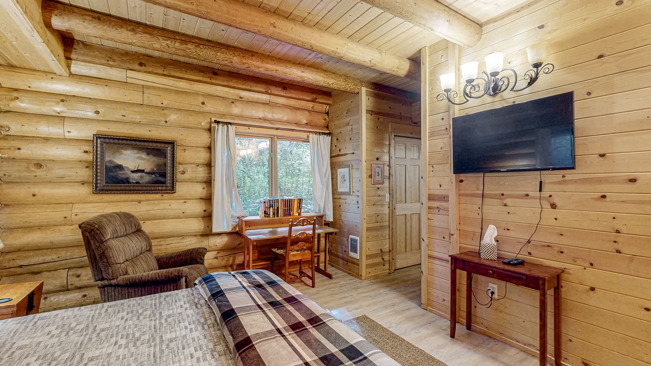 Photo of Bedroom in Tillamook