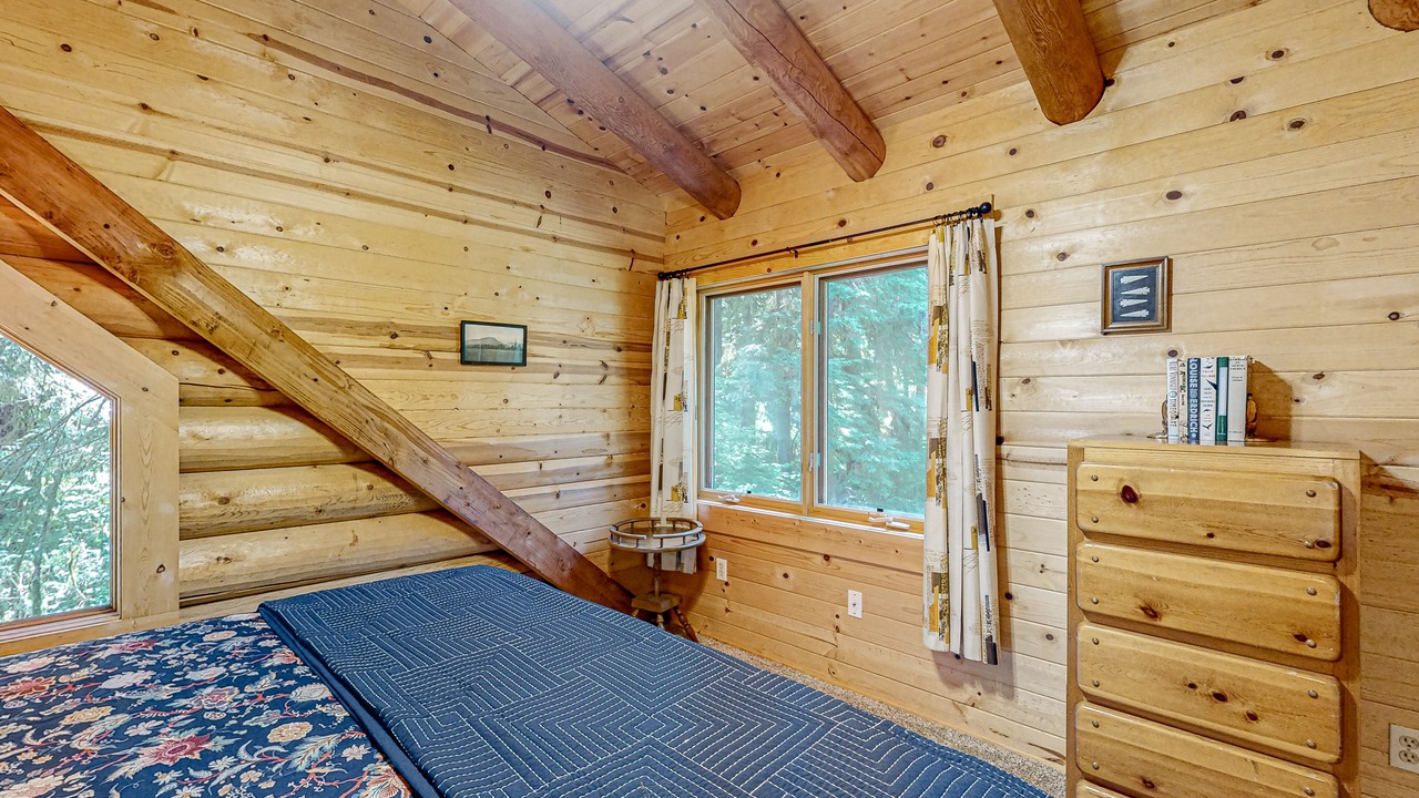 Photo of Bedroom in Tillamook