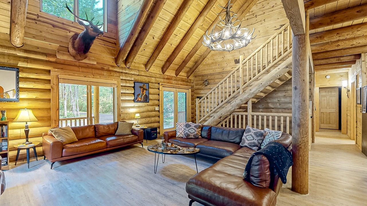 Photo of Livingroom in Tillamook