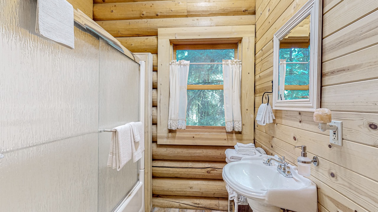 Photo of Bathroom in Tillamook