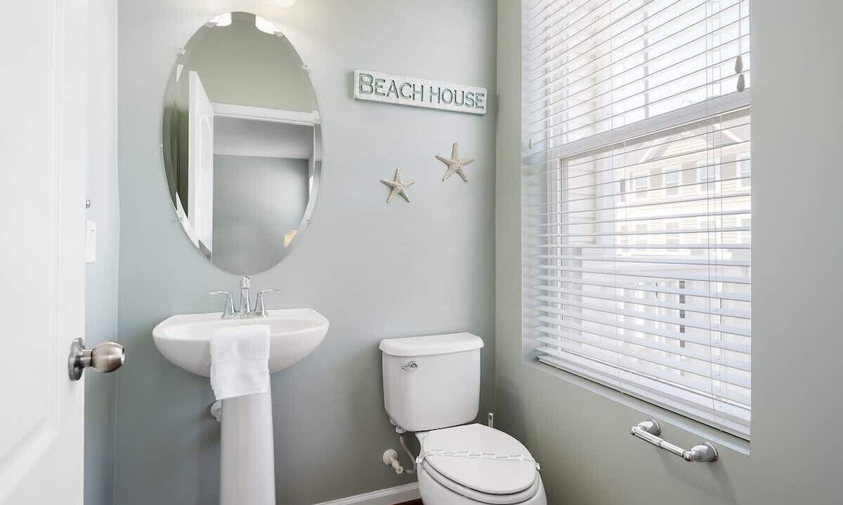 Photo of Bathroom in West Ocean City