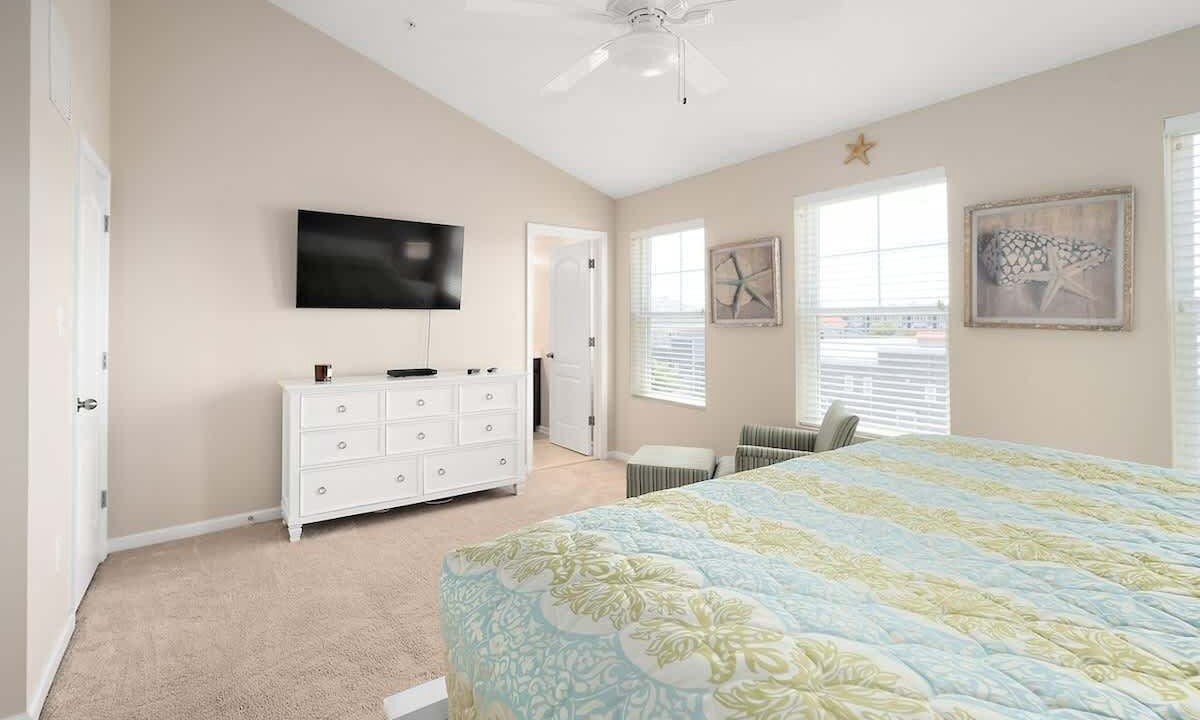 Photo of Bedroom in West Ocean City