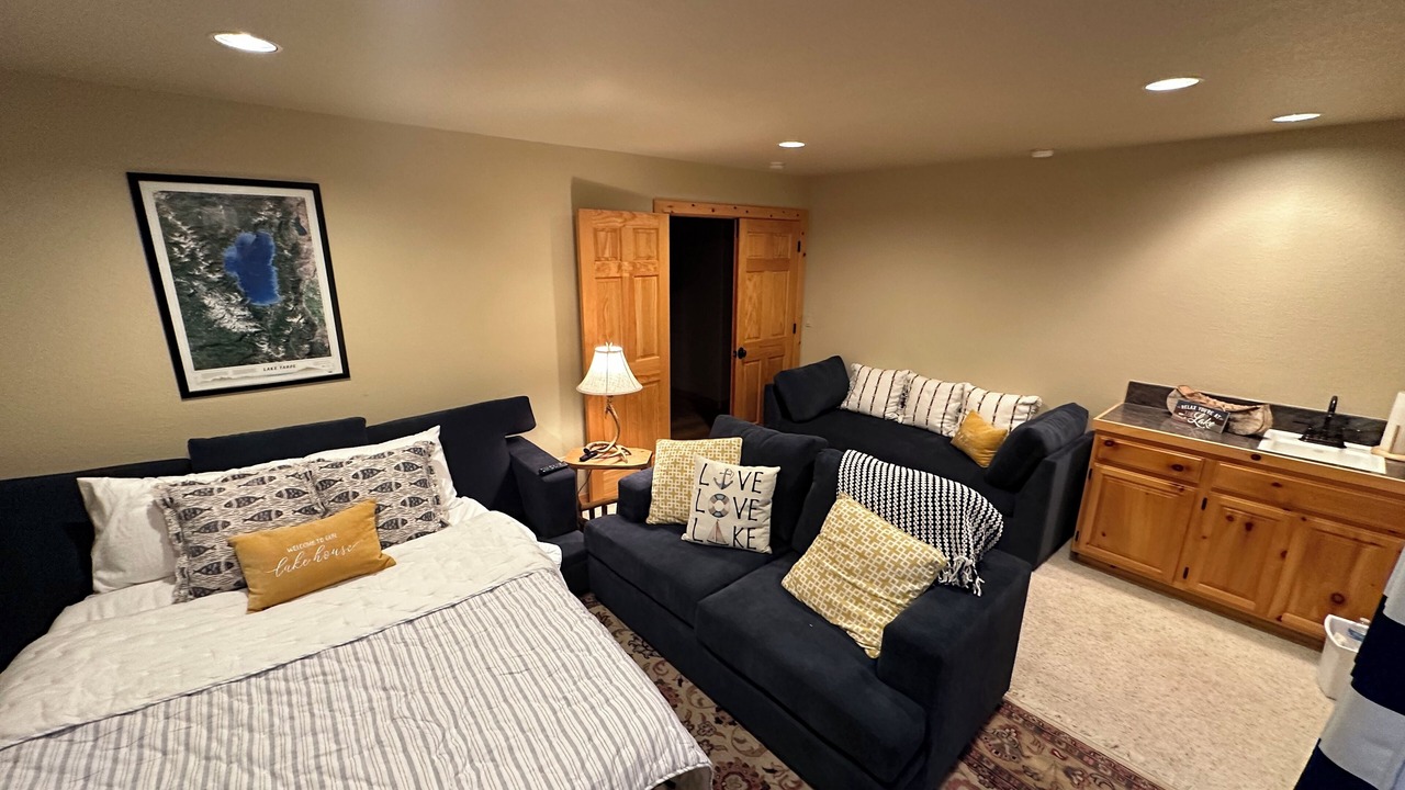 Photo of Bedroom in Ridgewood