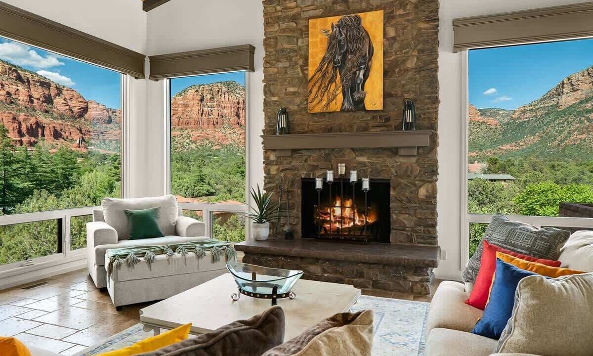 Photo of Livingroom in Sedona
