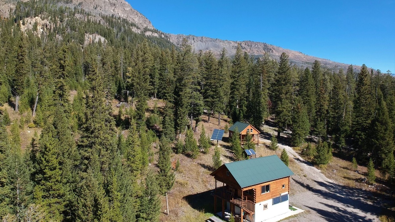Photo of Outdoor in Cooke City-Silver Gate