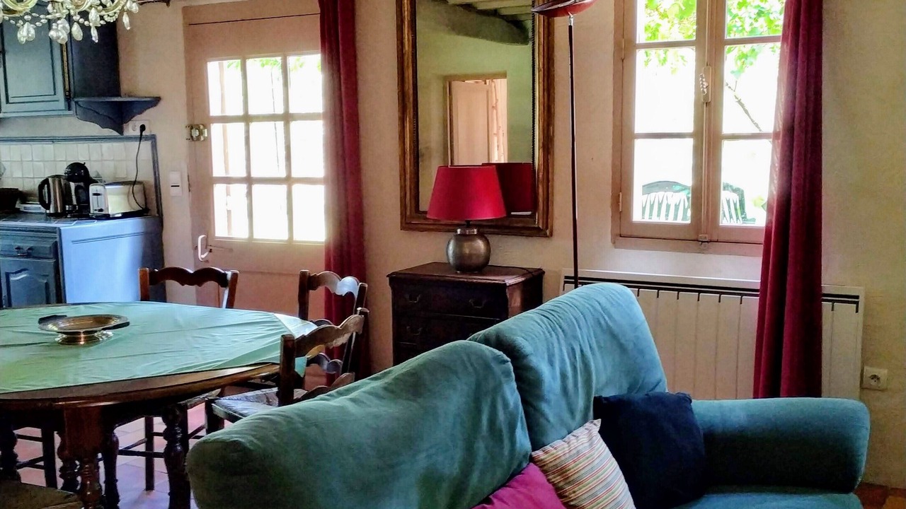 Photo of Livingroom in Creysse