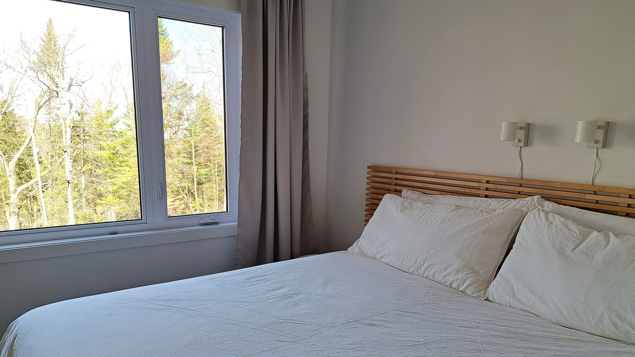 Photo of Bedroom in Petite-Riviere-Saint-Francois