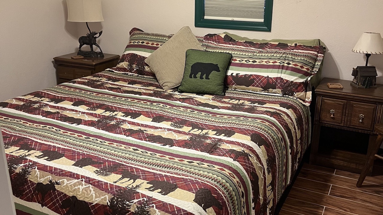 Photo of Bedroom in Mid America
