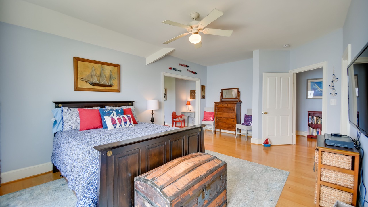 Photo of Others in White Stone