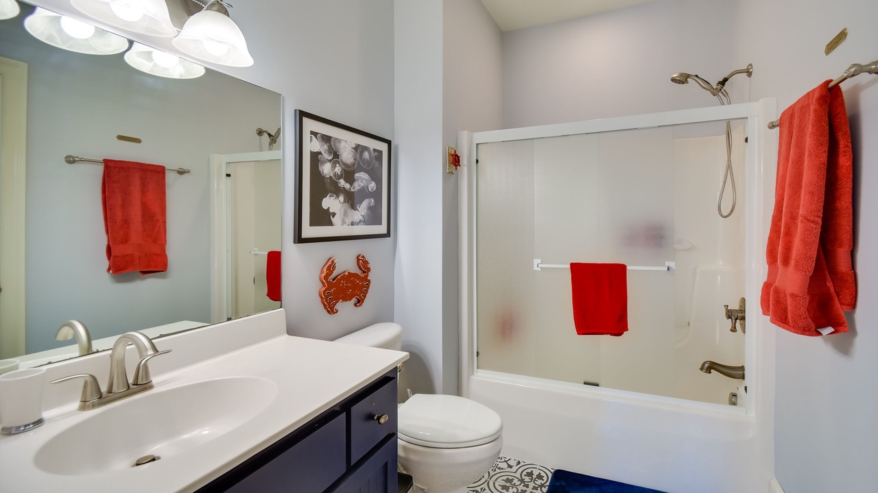 Photo of Bathroom in White Stone